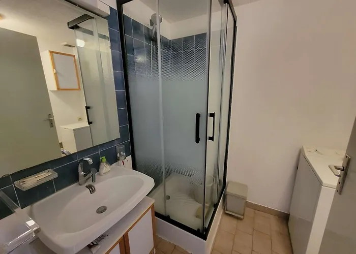 Maison De Vacances, Sejour Cuisine, Mas De La 1, Terrasse Sud Degagee 4 Couchages Lrmp77 Villa Portiragnes
