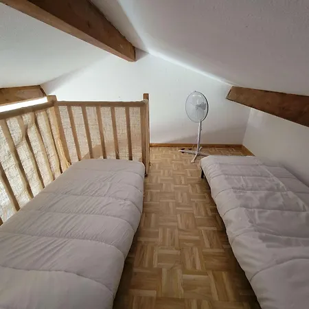 Maison De Vacances, Sejour Cuisine Climatisation, Mas De La 1, Terrasse Sud Degagee 4 Couchages Lrmp77 Vila *